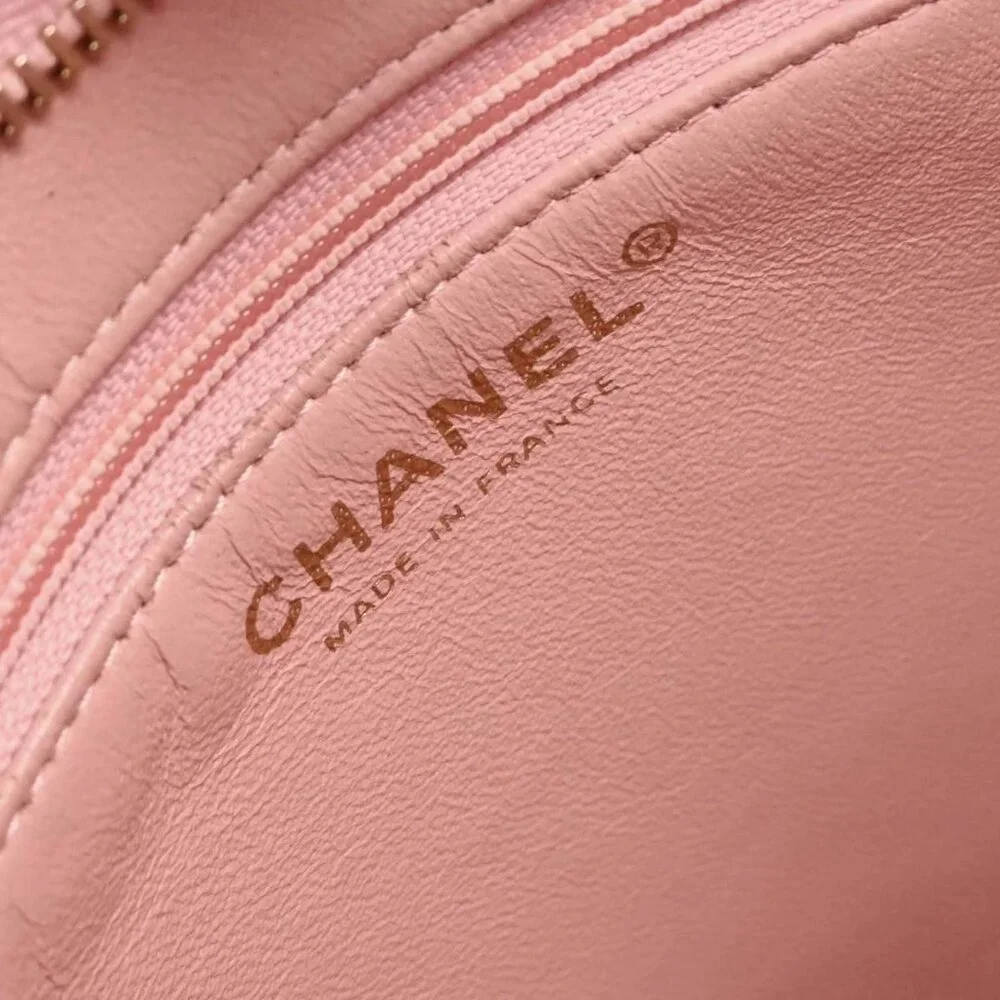 Chanel Pink Calfskin Medallion Tote Handbag - Picture 7 of 10